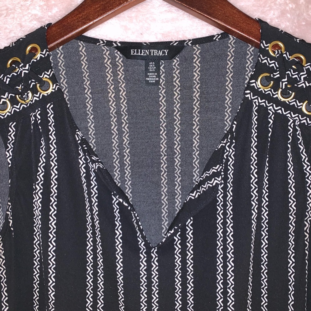 Sleeveless Ellen Tracy Blouse